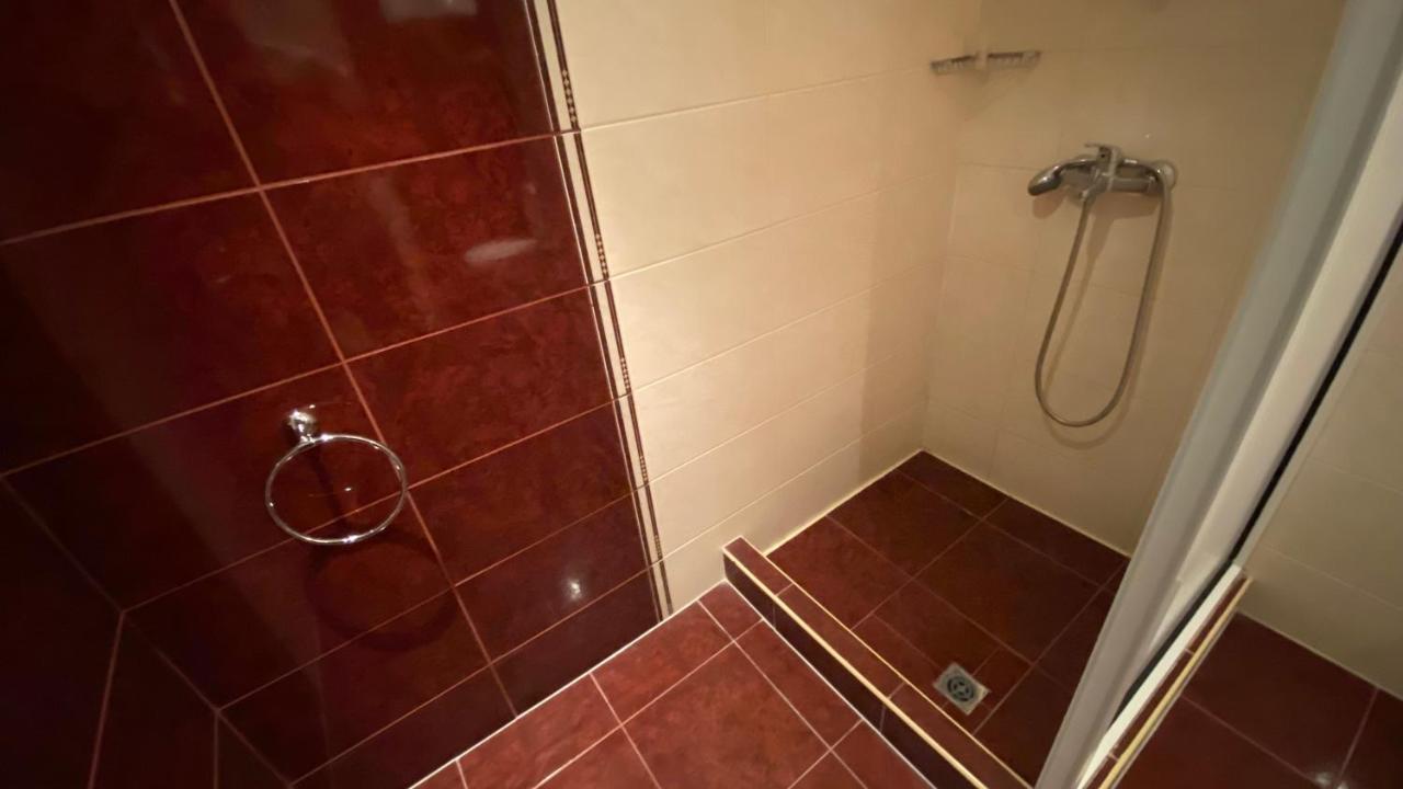 Esperanto 401 Large Studio Slăntjev Brjag Exteriör bild
